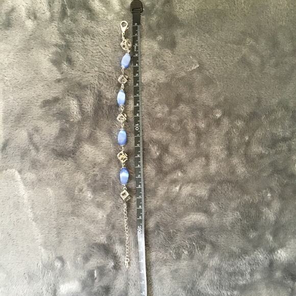 Silver Blue with Cubes Bracelet - Picture 5 of 6